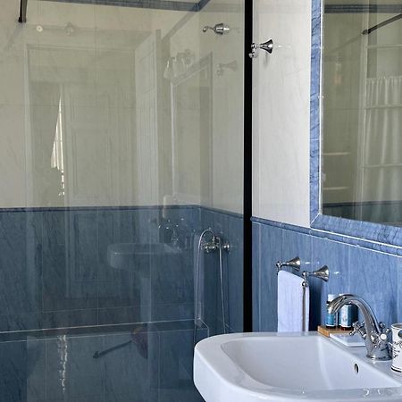 Eleana Residence Митимна Екстериор снимка