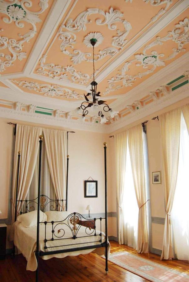 Eleana Residence Митимна Екстериор снимка