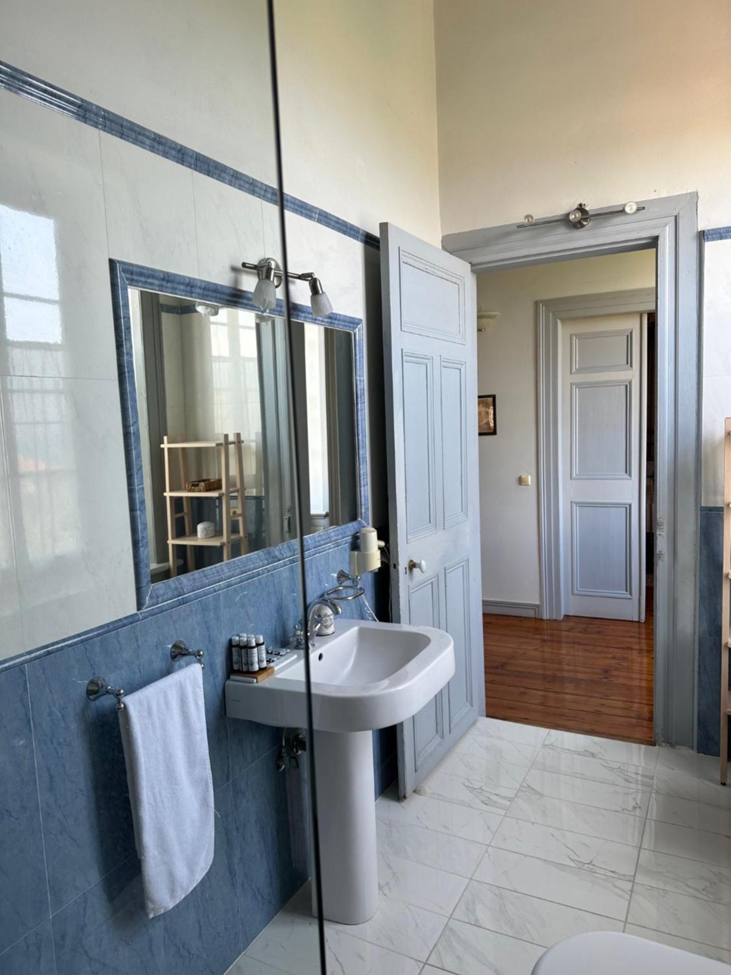Eleana Residence Митимна Екстериор снимка